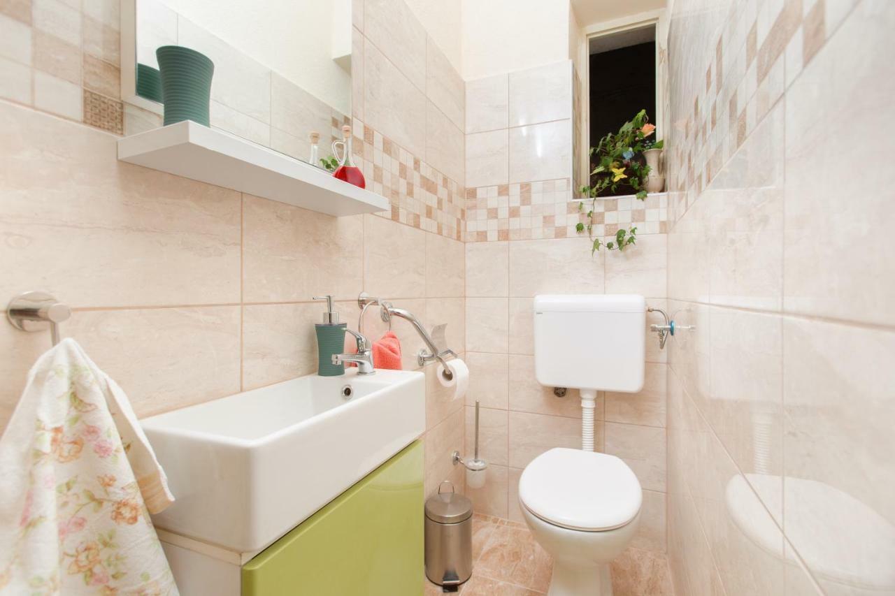 Kaštela Apartment Dragana מראה חיצוני תמונה